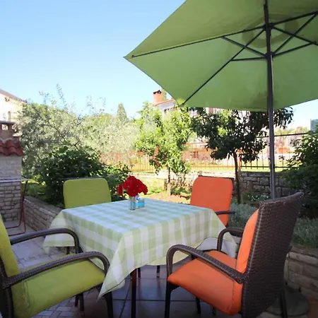 Apartment In Porec/istrien 37093 Porec