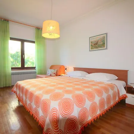 Apartment In Porec/istrien 37093 *